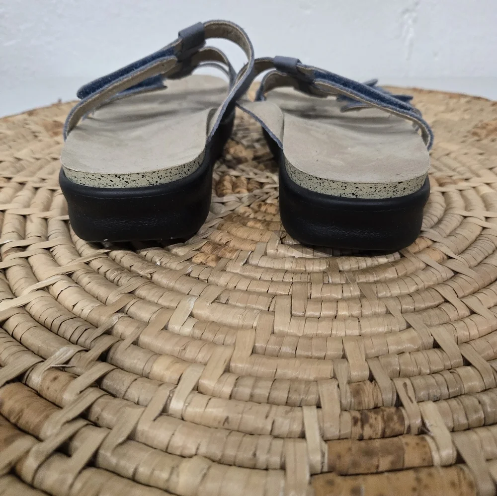 SAS Tripad Dusty Blue Slip On Strappy Sandals 7.5